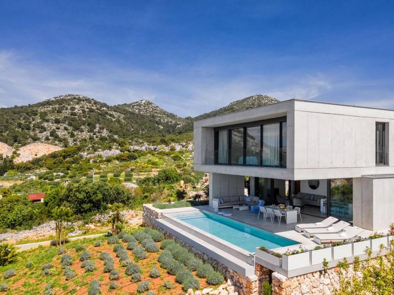 Luxury Villa Omnia Hvar with infinity pool - image 10