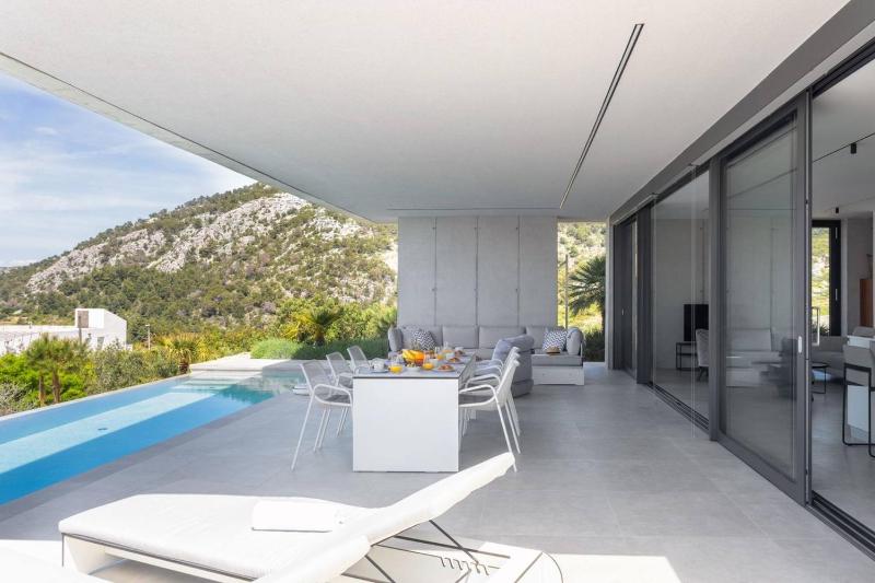 Luxury Villa Omnia Hvar with infinity pool - image 19