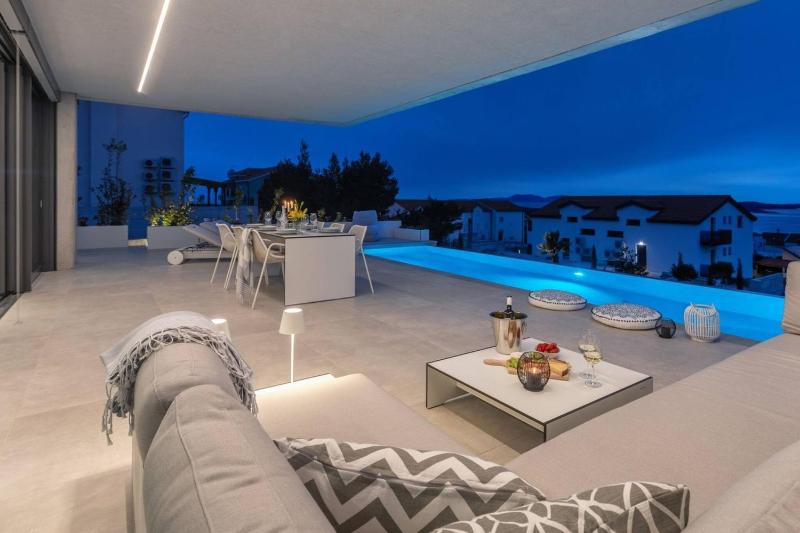 Luxury Villa Omnia Hvar with infinity pool - image 31