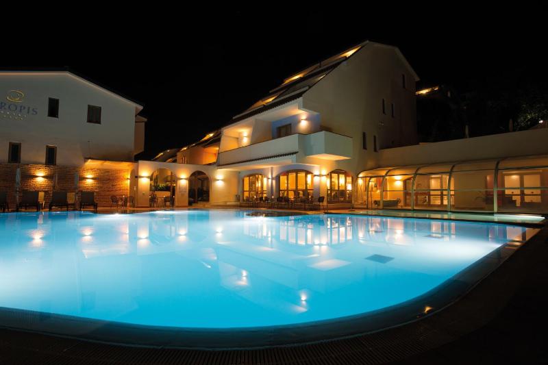 Hotel Tropis - image 48