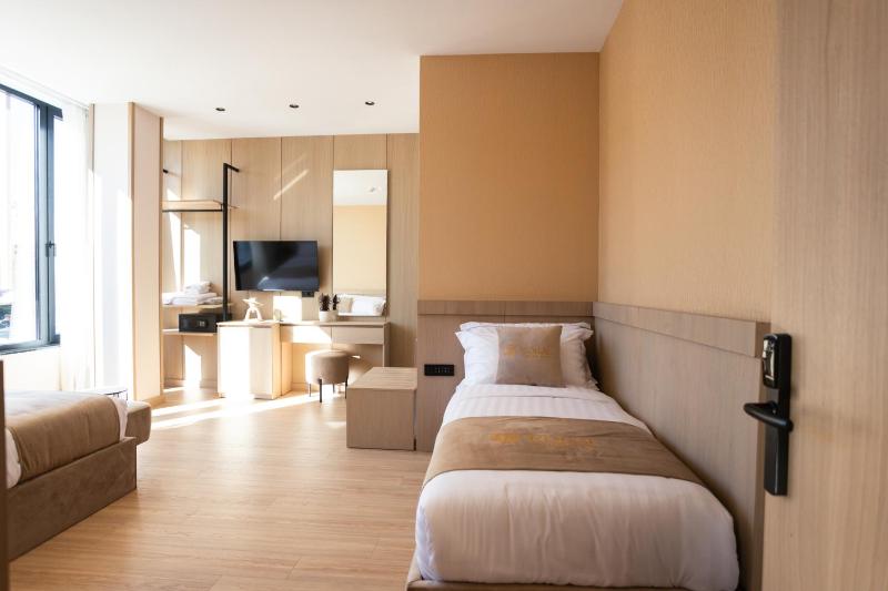 Koral Boutique Hotel - image 7
