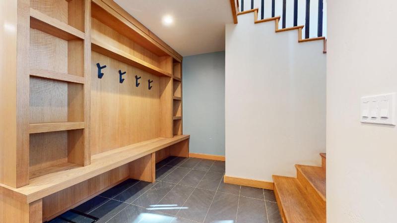 Chateau Sans Nom #35 condo - image 16
