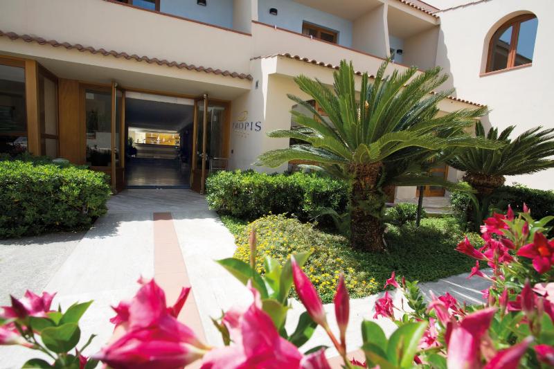 Hotel Tropis - image 25