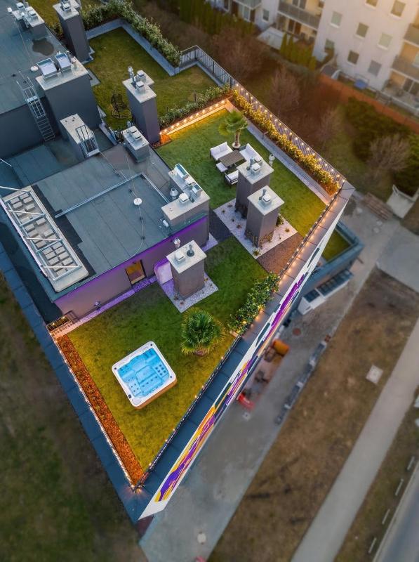 Luxury Sky Jagodno Apartment with Jacuzzi Parking & Terrace by Renters Prestige - image 31