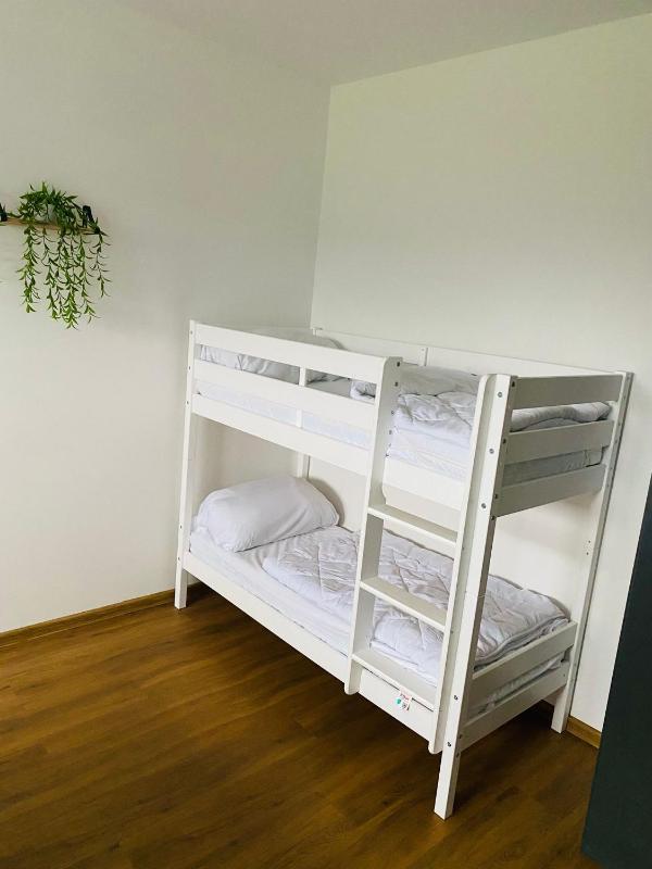Traumhafte FeWo mit Garten und Sauna an der Küste - image 19