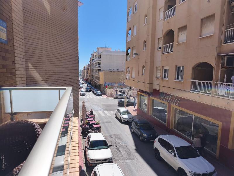 Torrevieja 2 BR and Parking - image 9