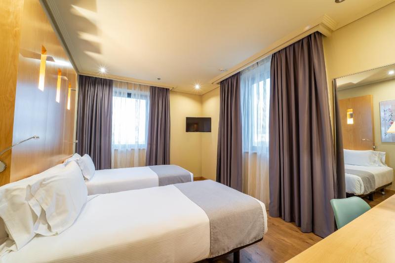 Abba Madrid - image 16