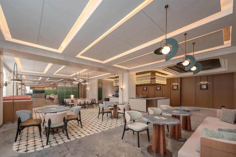Hilton Garden Inn Shenzhen Luohu Port - image 11