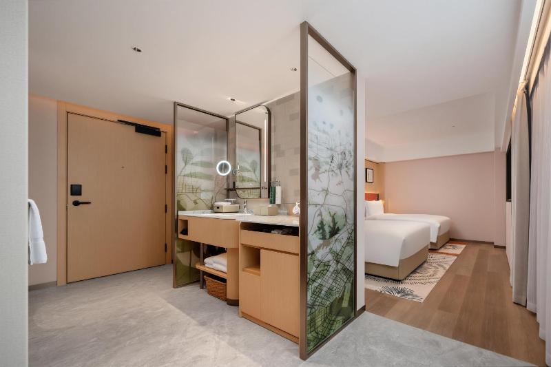 Hilton Garden Inn Shenzhen Luohu Port - image 9