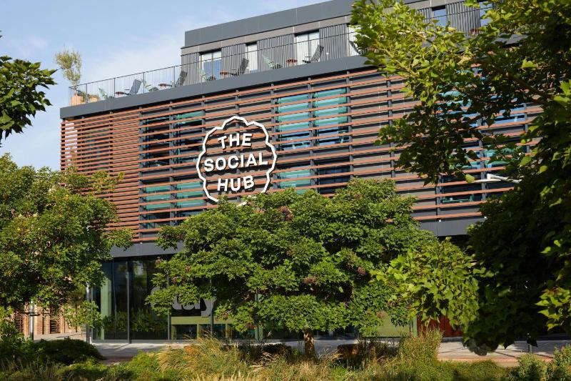 The Social Hub Barcelona Poblenou - image 9