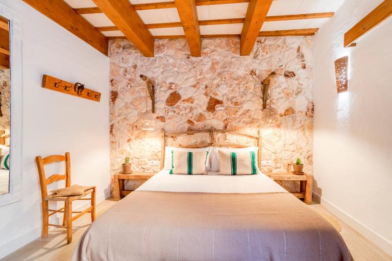 Calma Hotel - image 19