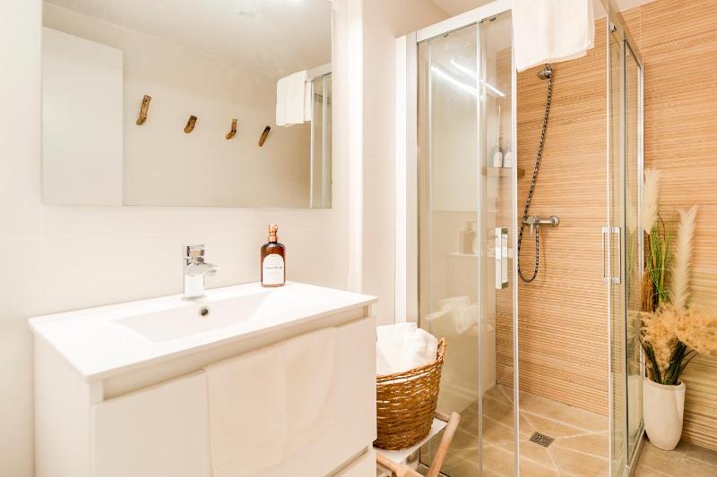 Calma Hotel - image 7