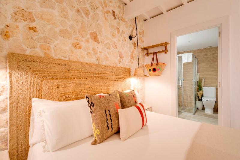 Calma Hotel - image 13