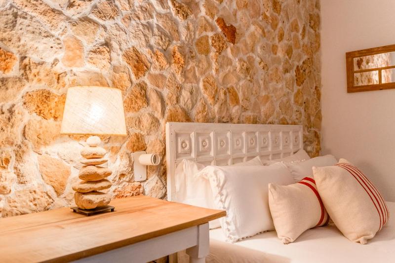 Calma Hotel - image 17