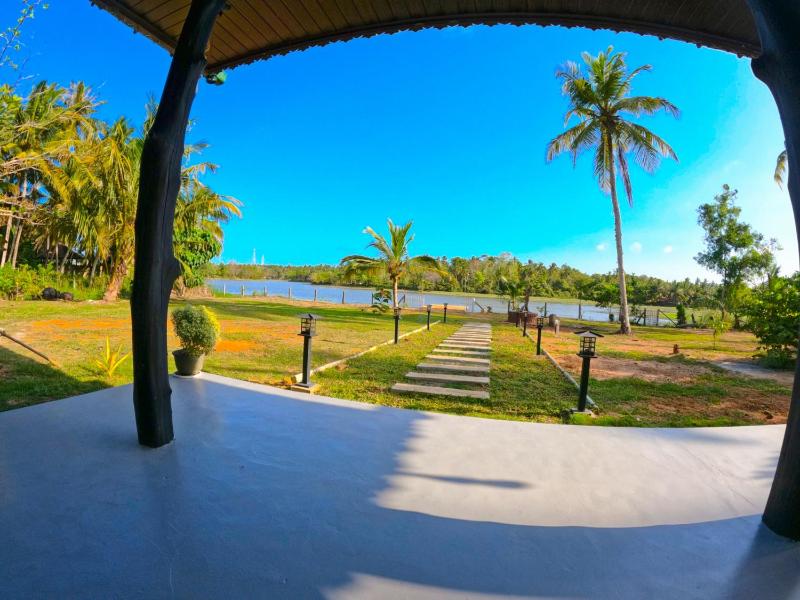The Loons Lake Villa - image 4