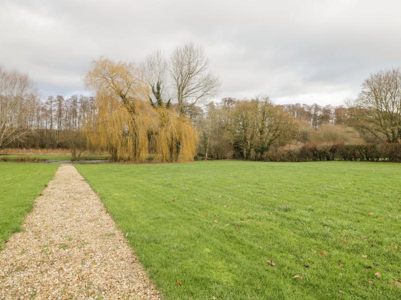 The BullpenManor Farm - image 21