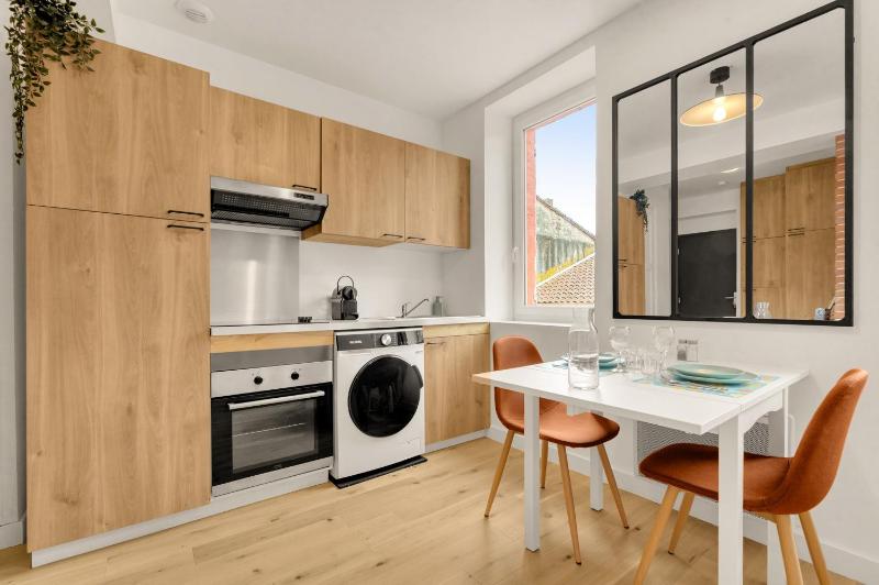 Piccolo - Studio calme et lumineux en centre-ville - image 14