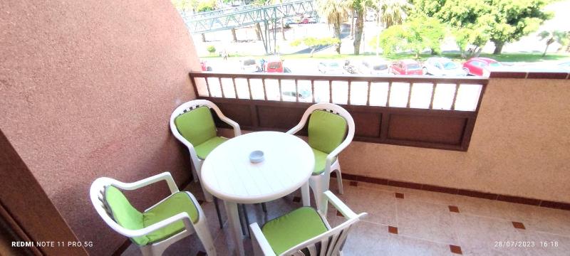 Los Cristianos Nice 2bdr apartment near the beach WIFI - image 11