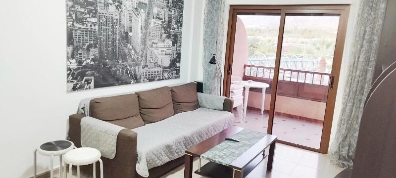 Los Cristianos Nice 2bdr apartment near the beach WIFI - image 9