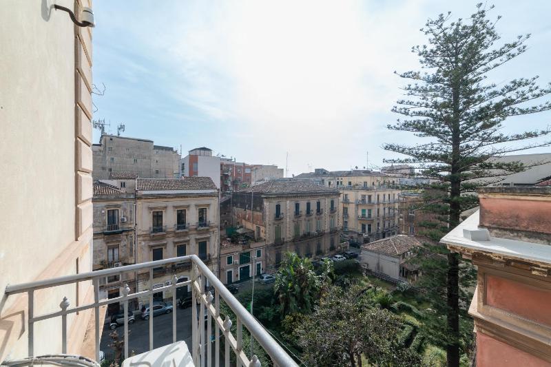 Etneolanscape Apartment by Harmony House - image 26
