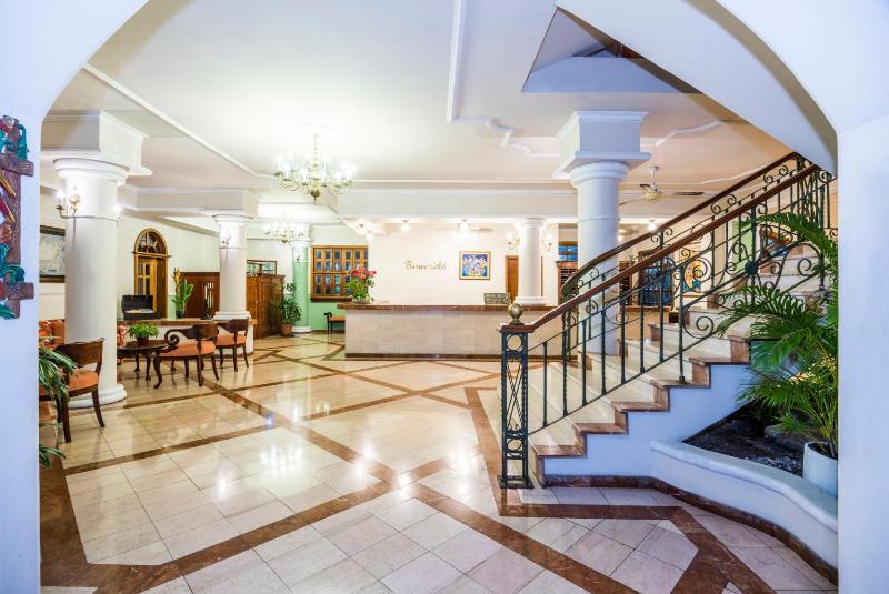 Hotel Majestic - image 40