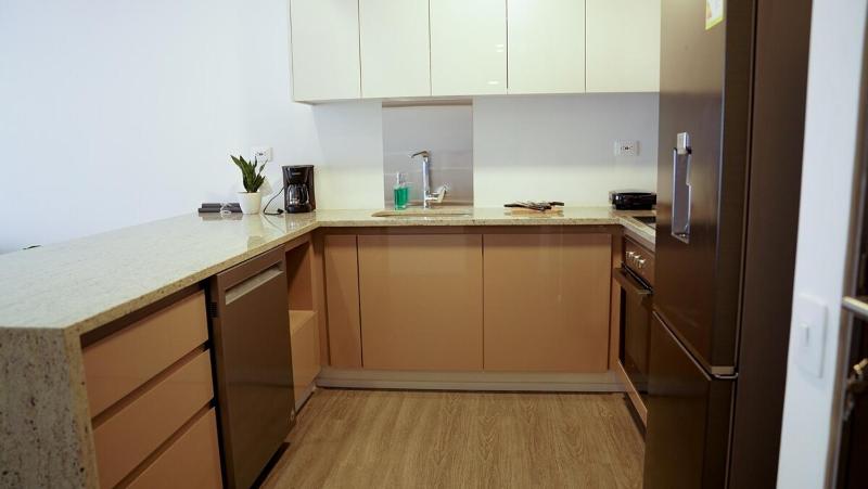 Luxury Loft Rooftop Pool & Gym Prime Bogota Location Near Monserrate & Museums - image 10