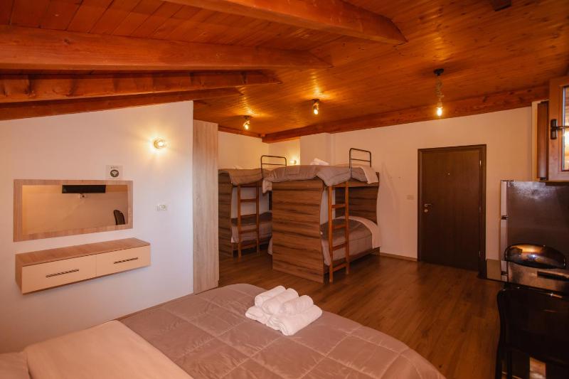 Bellway Guest House - image 16