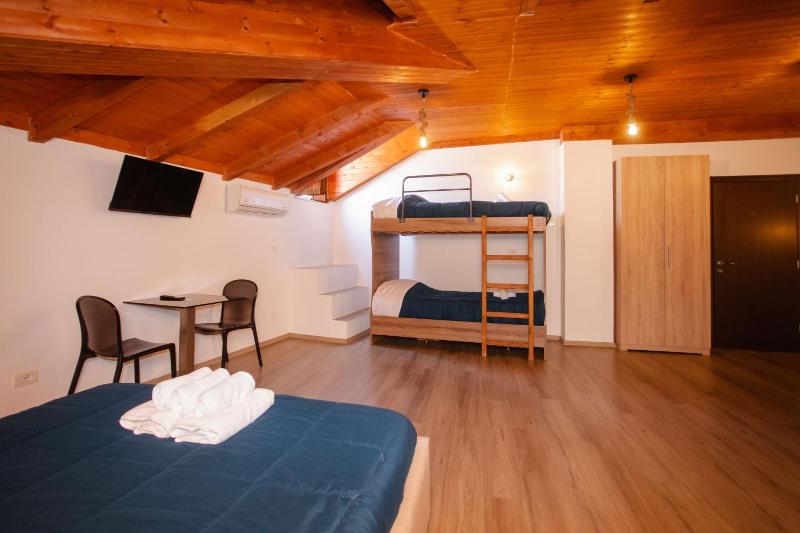 Bellway Guest House - image 5