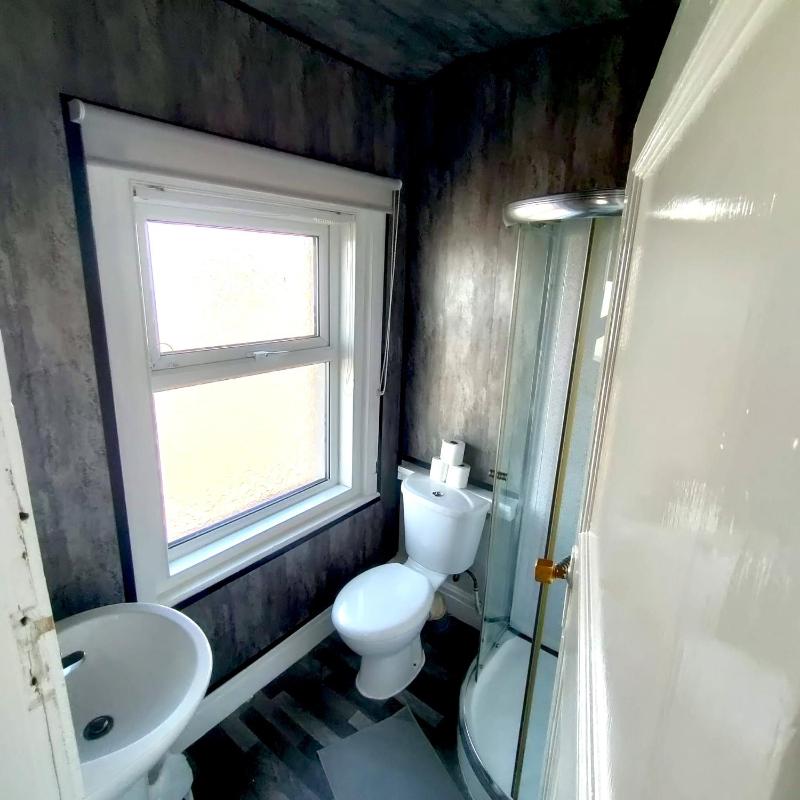 South Cliff Hotel - image 4