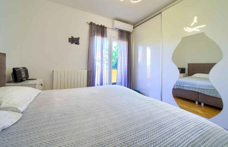 Apartment near Beach in Krk-Insel Krk 55211 - image 7