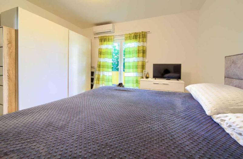 Apartment near Beach in Krk-Insel Krk 55211 - image 8