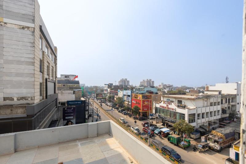 Hotel Ashirwad and Banquets # 5 Mins from Railway Station - image 30