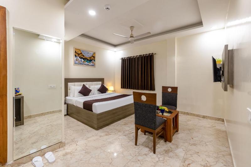Hotel Ashirwad and Banquets # 5 Mins from Railway Station - image 42