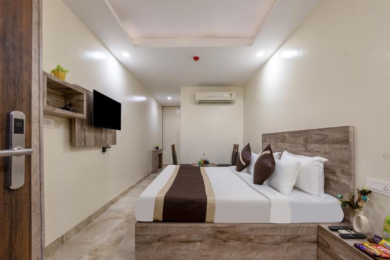 Hotel Ashirwad and Banquets # 5 Mins from Railway Station - image 22