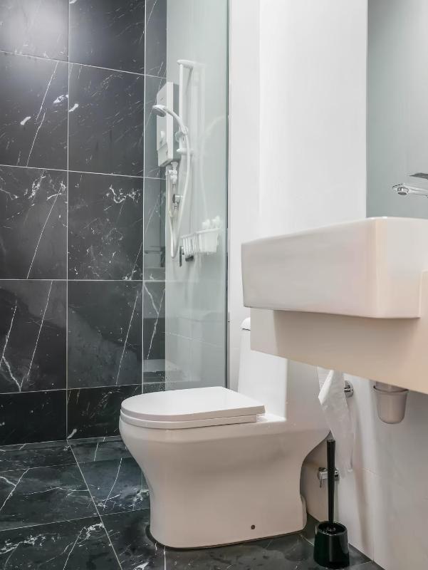 Beacon Executive Suite Penang - image 13