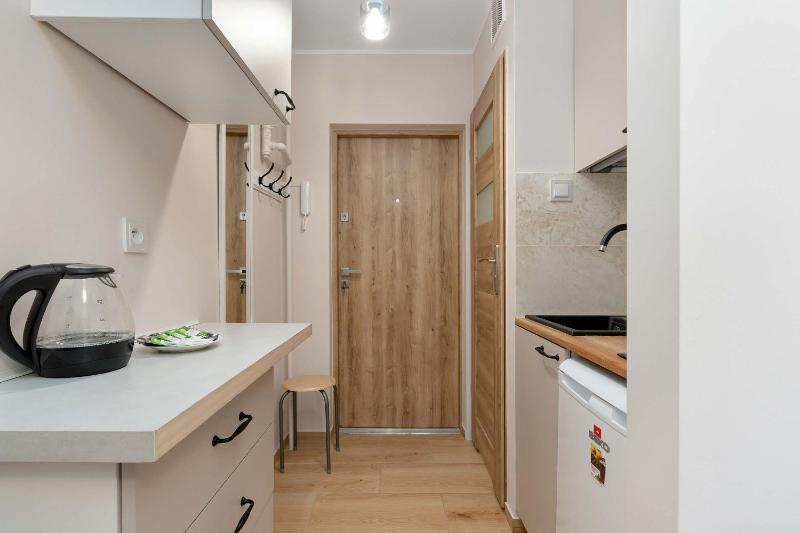 Kompaktowe Studio Blisko Molo w Sopocie by Noclegi Renters - image 10