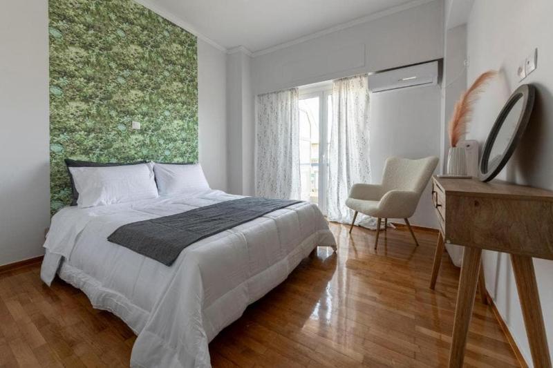 3 Bedroom Petralona - image 1