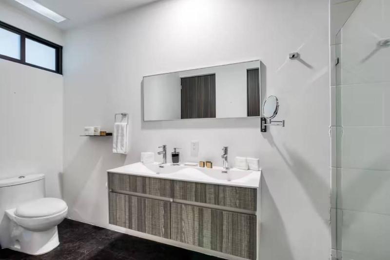 HOM Roma l Unique 1 BR in Mexico City - image 12