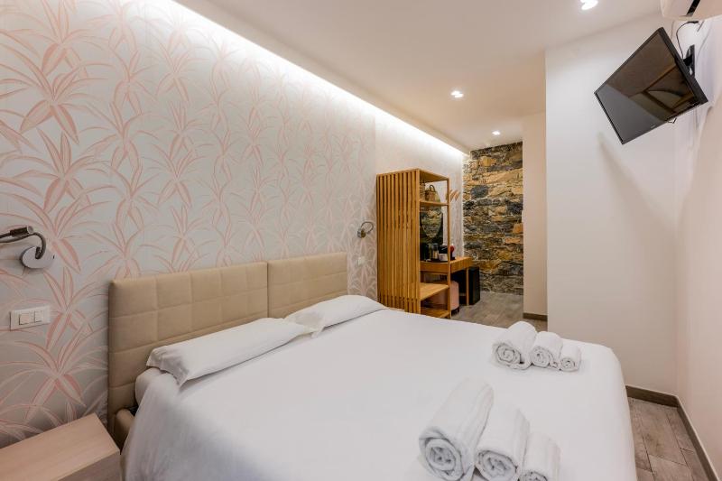 5 Terre Lodge - image 33
