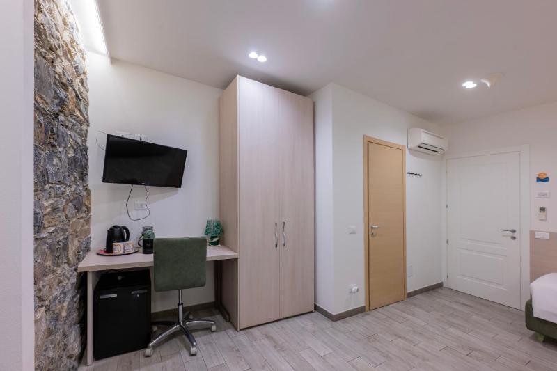5 Terre Lodge - image 31
