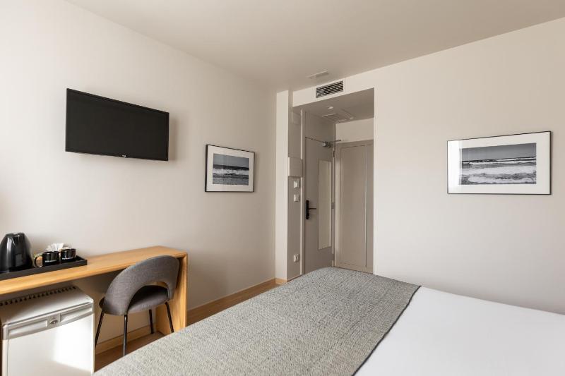 Colectia Hotel Urumea - image 37