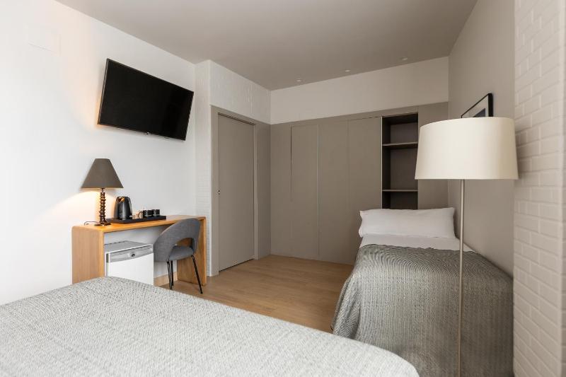 Colectia Hotel Urumea - image 41