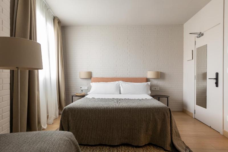 Colectia Hotel Urumea - image 26