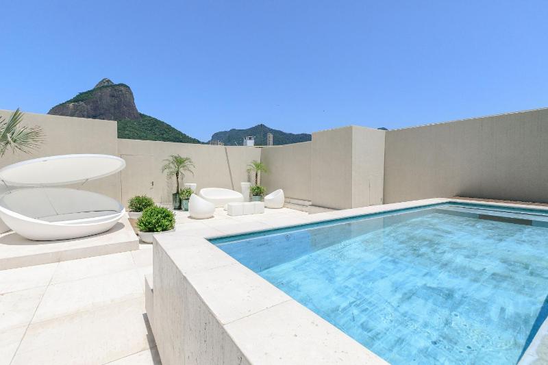 Rio063 - Exclusive triplex penthouse overlooking Leblon - image 9