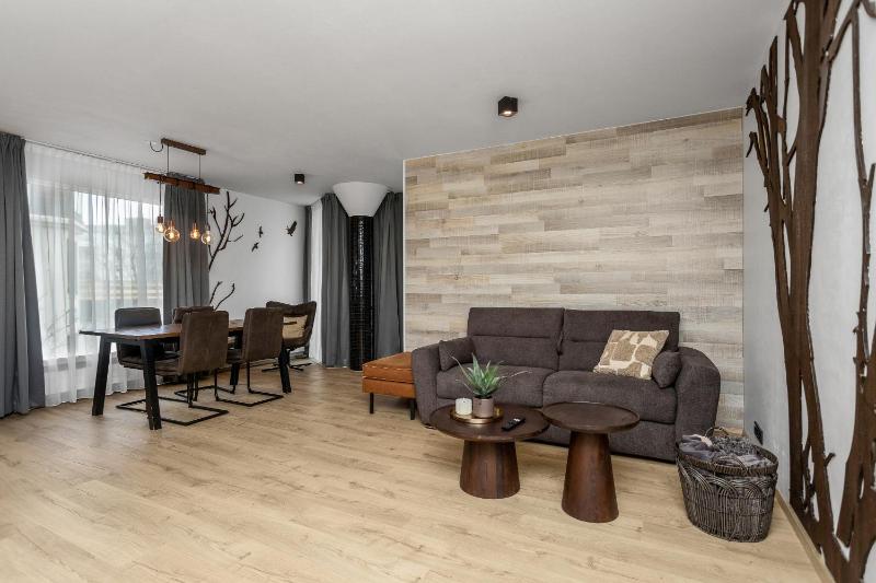 Skolo Rainbow Street Apartments - image 9