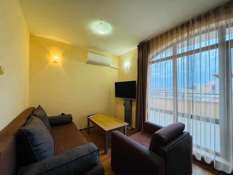Sunny Dreams A 26 One Bedroom Apartament BIG Balcony - image 8