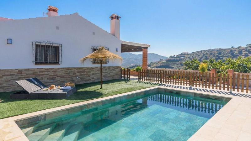 Casa El Refugio de Árchez by Ruralidays - image 25