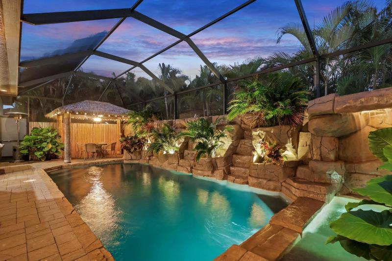 Coral Falls-Private Resort-Style Retreat with Pool Spa Tiki Hut - image 1