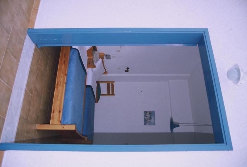 Friday Hotel - image 3