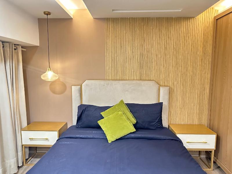 2 BHK Luxuries Apartment At Goldcrest Mall DHA - image 6